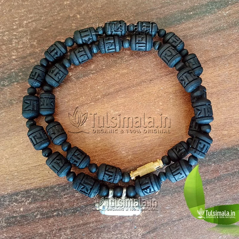 Shri Narasimha Pure Silver Kavacha Krishna Tulsi Kanthi Mala